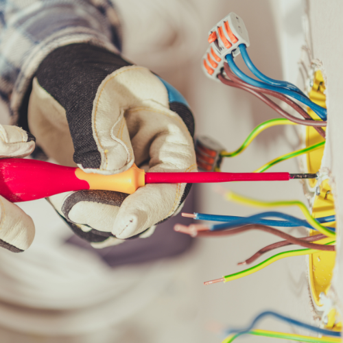 Electrician at service